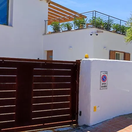 Jana Villa Porto Pollo