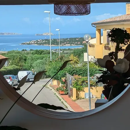 Jana Villa *